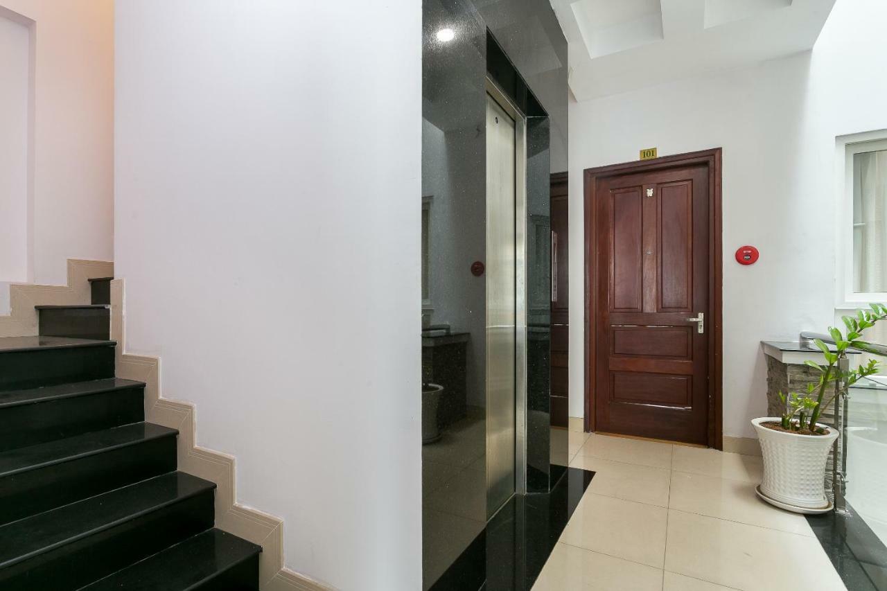 Oyo 169 New Hotel Ho Chi Minh City Exterior photo
